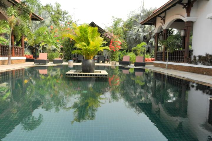 Pool 29 of 43