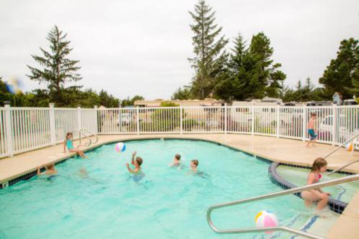 Image of Long Beach Camping Resort Studio Cabin 5
