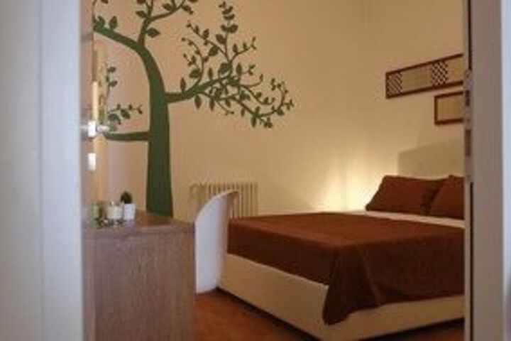 Room 10 of 23