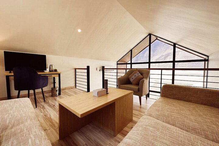 Room 25 of 54