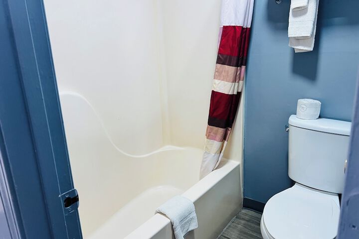 Room 44 of 54
