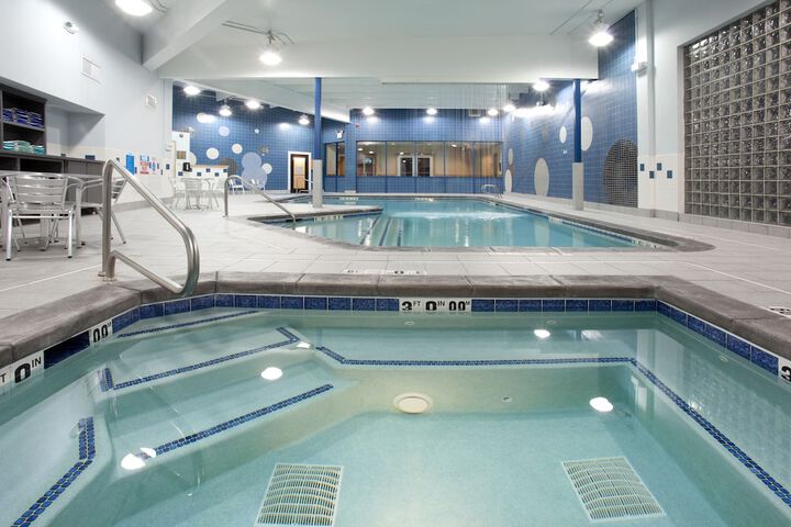 Pool 52 of 101