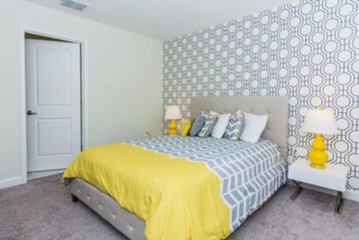 Room 70 of 73