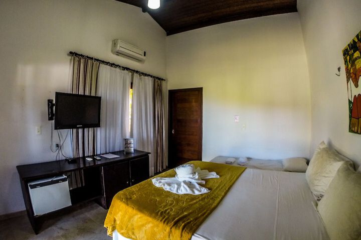 Room 16 of 48