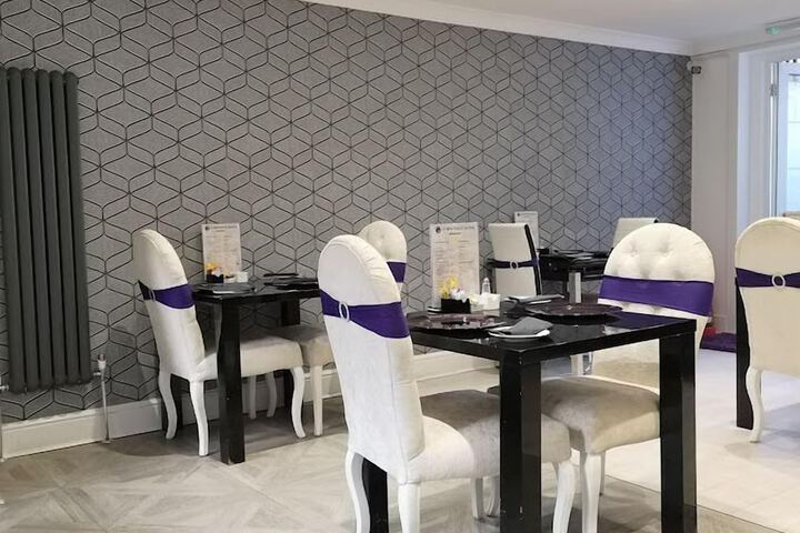 Dining 69 of 74