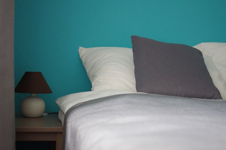 Room 16 of 25