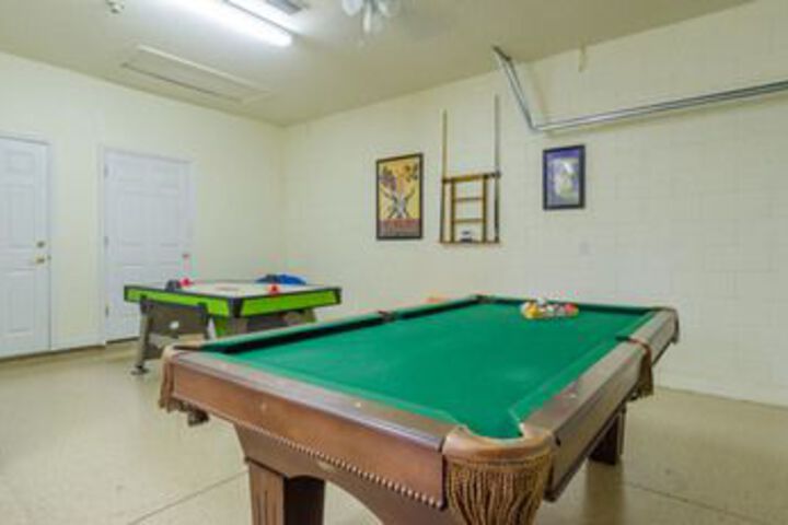 Recreation 18 of 195