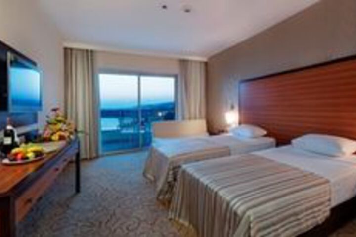 Room 40 of 108