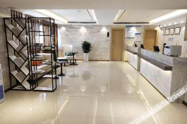 Hotel Interior 19 of 33