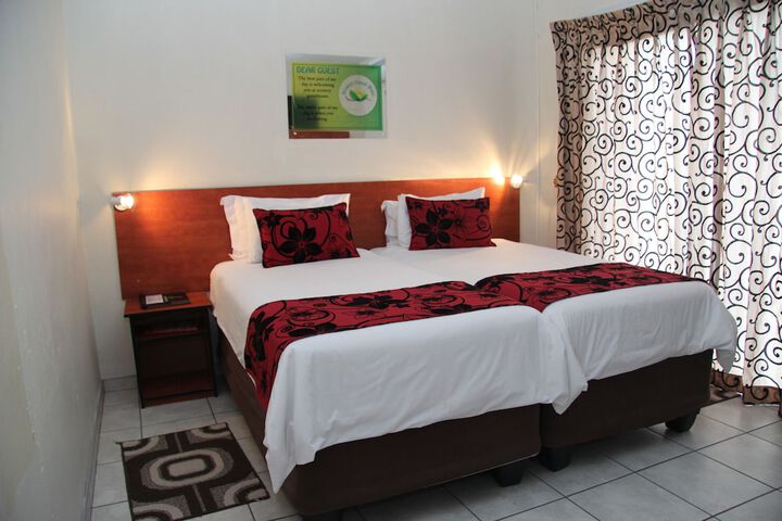 Room 3 of 29