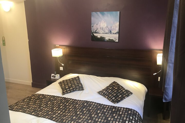 Room 15 of 44