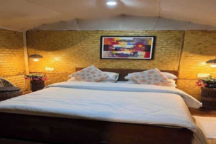 Room 2 of 21