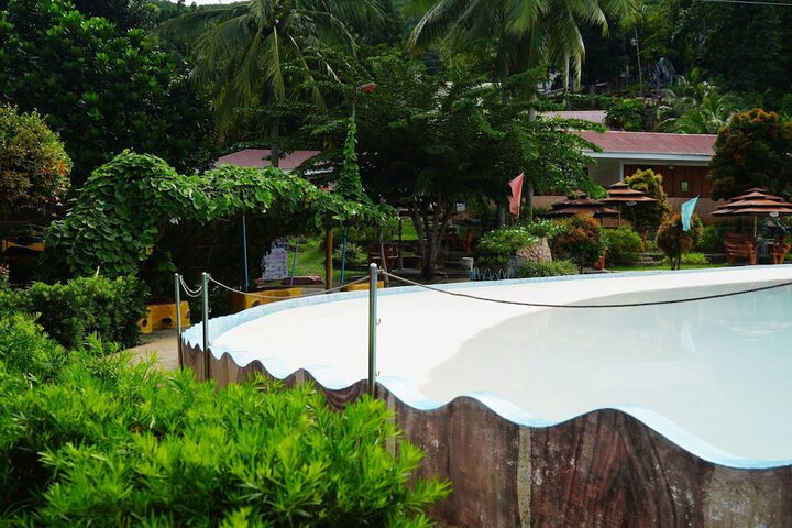 Pool 31 of 62
