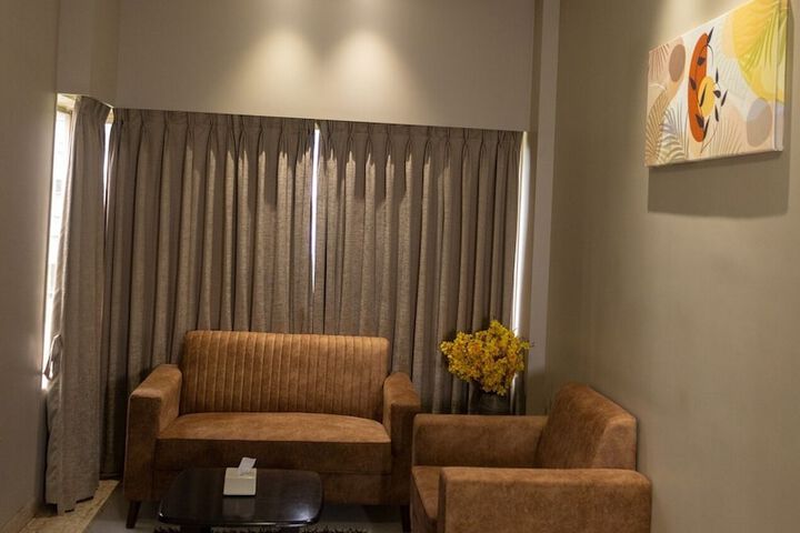 Room 16 of 42