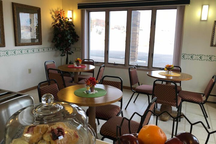 Breakfast/Coffee Service 21 of 30