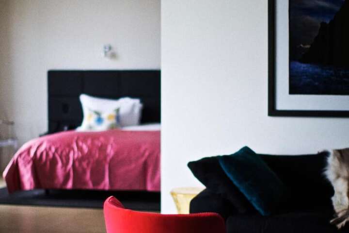 Room 4 of 37