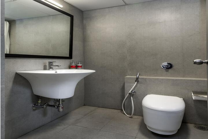 OYO ROOMS INDIRANAGAR BLR585
