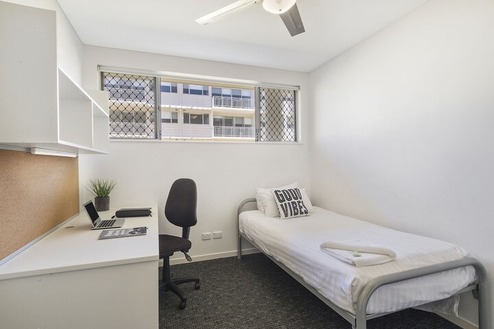 Room 20 of 25