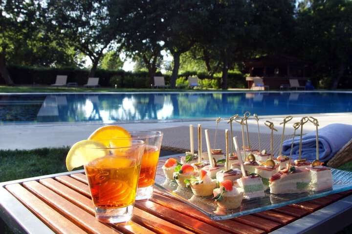 Pool 33 of 61