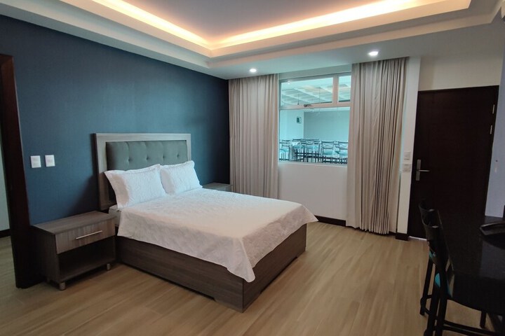 Room 10 of 63