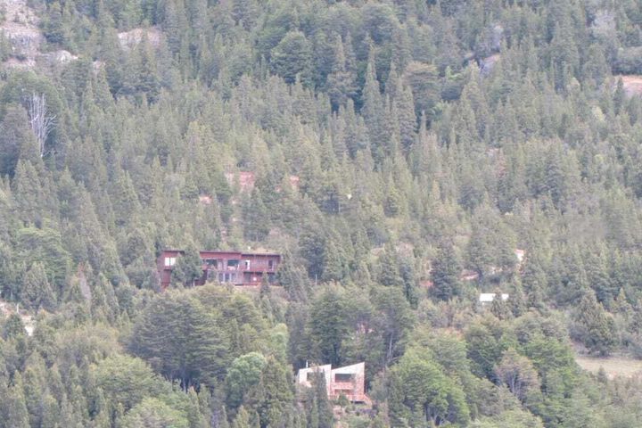 Hotel 4 of 13