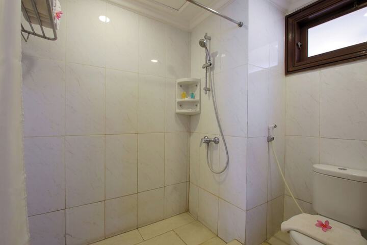 Bath Amenities