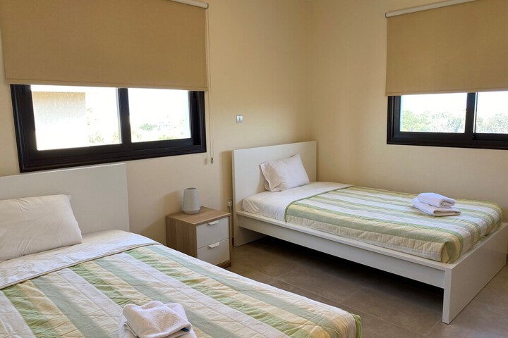 Room 15 of 131