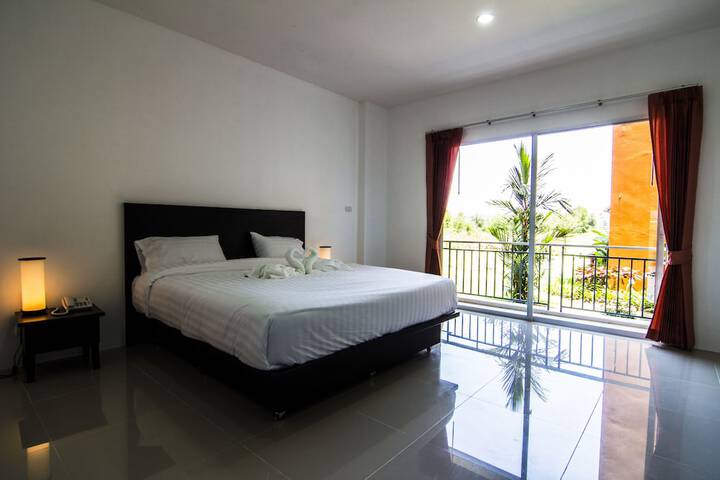 Room 8 of 31