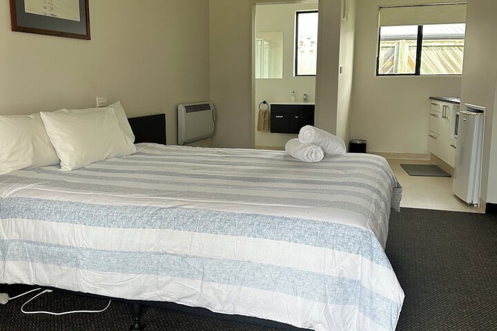 Room 32 of 111