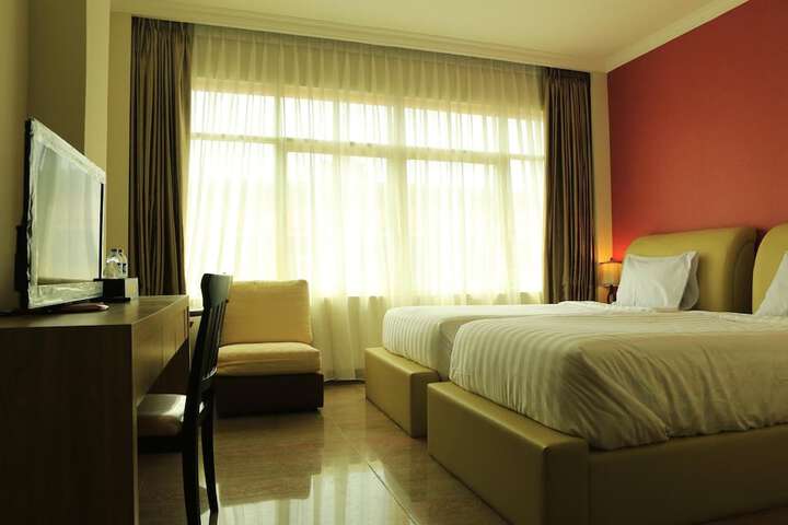 Room 17 of 61