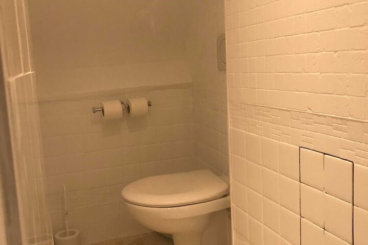 Room 139 of 173