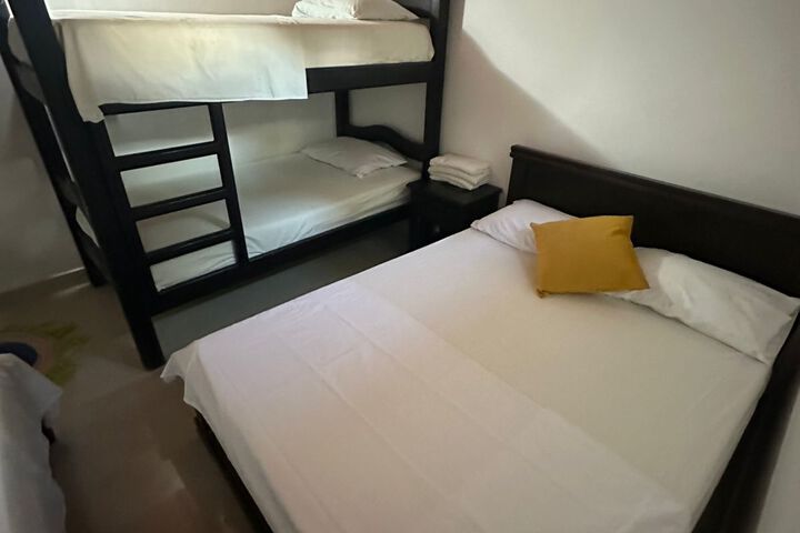 Room 28 of 41