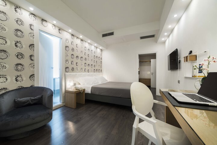 Room 15 of 47