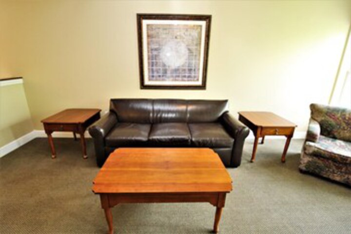 Room 19 of 32
