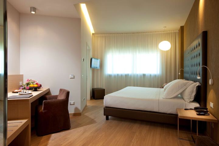 Room 19 of 139