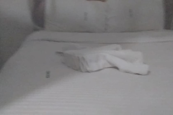 Room 2 of 11