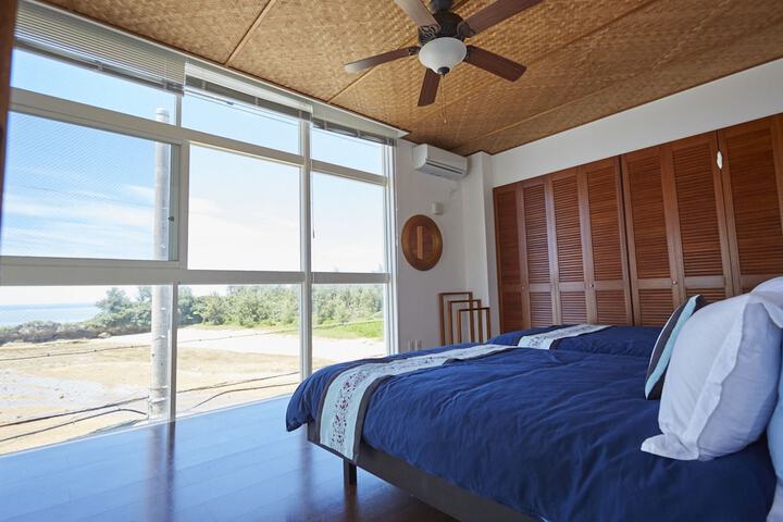 Room 3 of 69