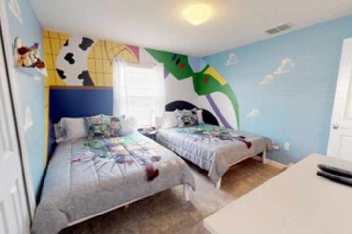 Room 46 of 60