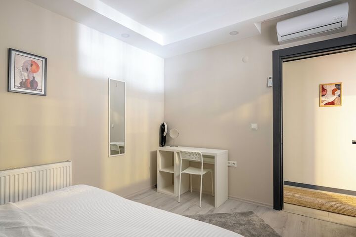 Room 209 of 293
