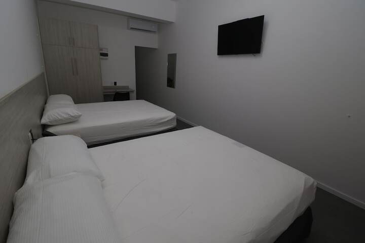 Room 19 of 39