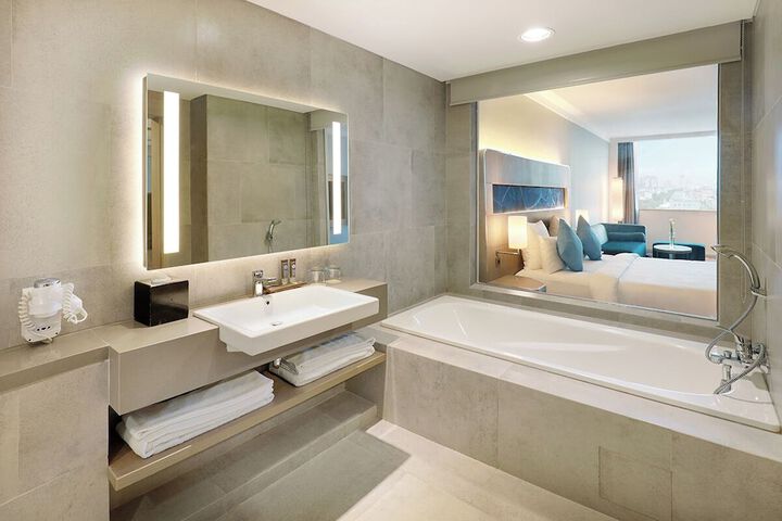 Clean Restrooms