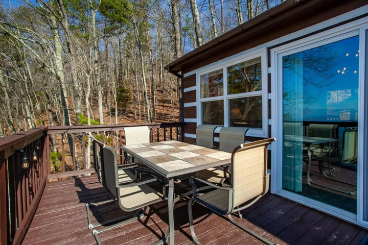 Terrace/Patio 8 of 19
