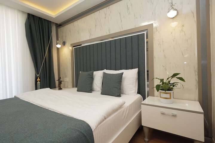 Room 46 of 104