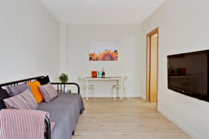 Room 9 of 22