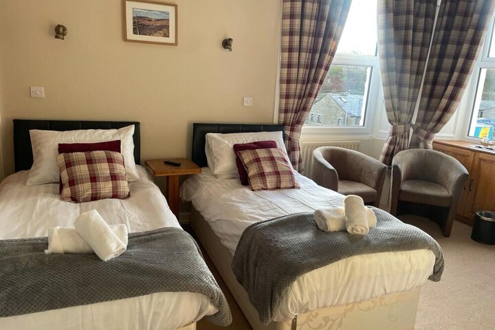 Room 12 of 21