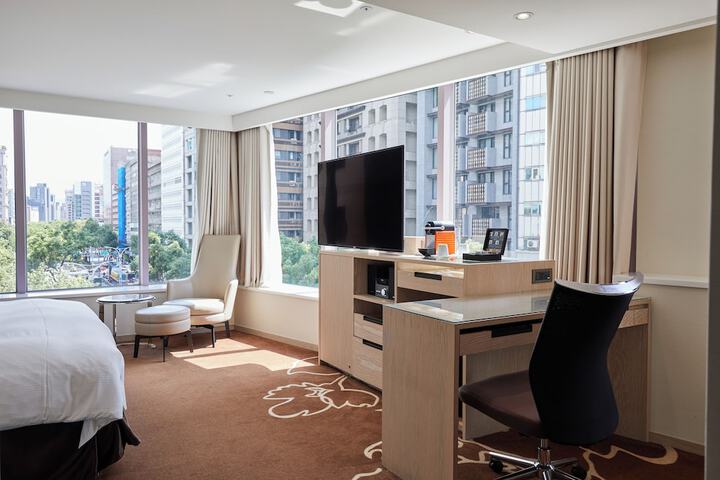 Room 34 of 121