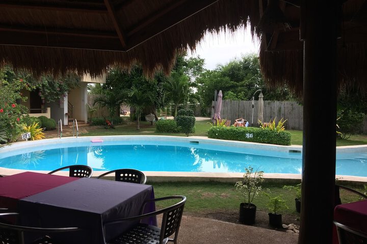 Pool 40 of 59