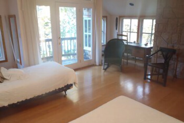 Room 31 of 47