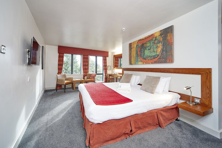 Room 5 of 24