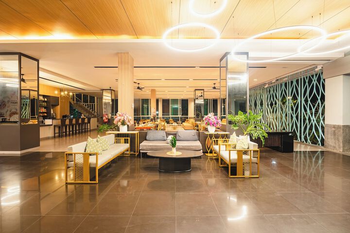 Lobby Photos